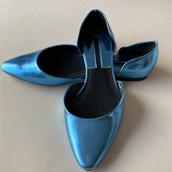ZARA Shiny D'Orsay Flat Shoes In metallic blue - Picture 5 of 6